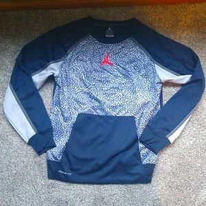 Nike therma fit boys